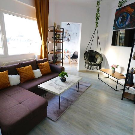 Athenee Palace Apartment - Panoramic View Terrace & Balcony - Free Minibar บูคาเรสต์ ภายนอก รูปภาพ